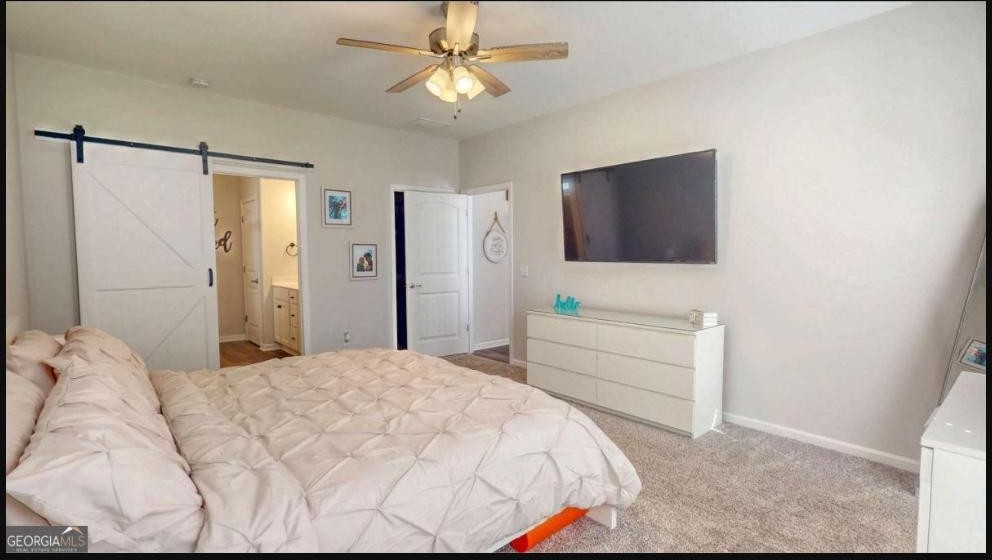 Primary bedroom at 124 Brookline Drive in The Highlands, Savannah GA