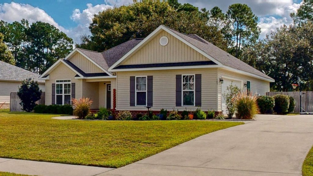 107 N Kingsley Drive, a 2016 ranch in the Village at Kingsley, Guyton GA